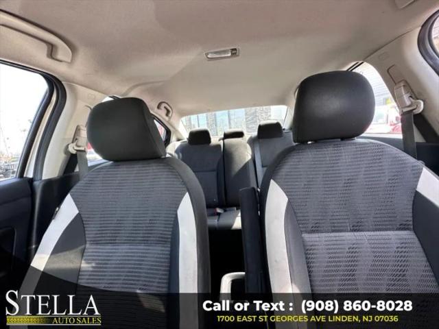 2020 Nissan Versa SV Xtronic CVT