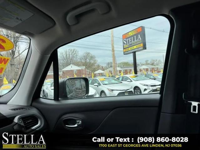 2022 Jeep Renegade Latitude 4x4