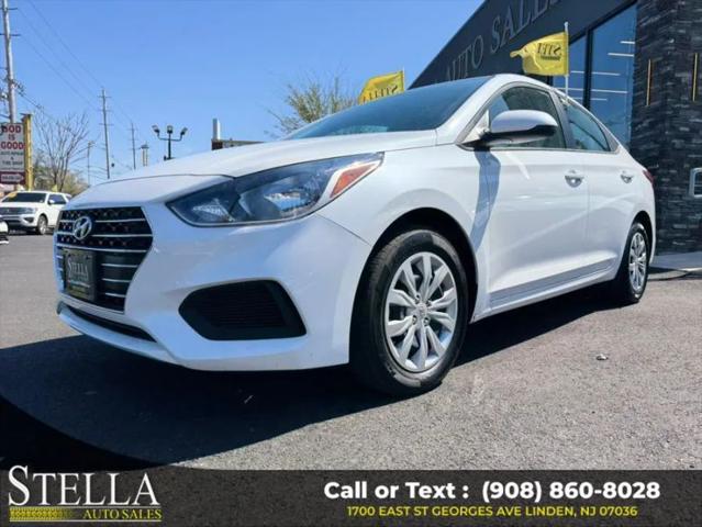 2022 Hyundai Accent SE