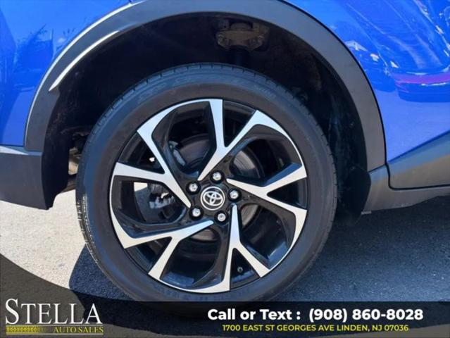 2022 Toyota C-HR XLE