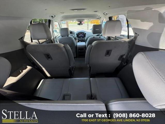 2020 Chevrolet Traverse AWD LT Leather