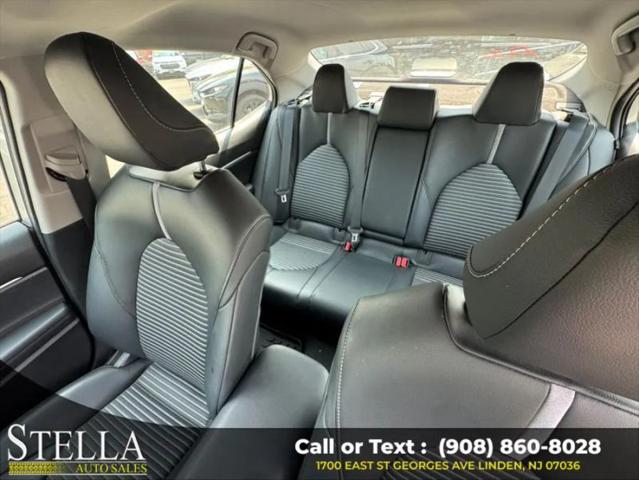 2019 Toyota Camry SE