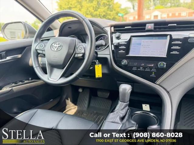 2019 Toyota Camry SE