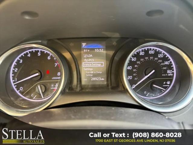 2019 Toyota Camry SE