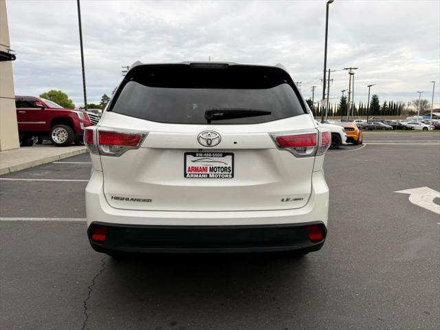 2014 Toyota Highlander LE Plus V6