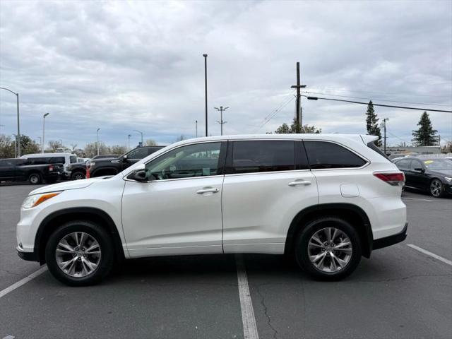 2014 Toyota Highlander LE Plus V6