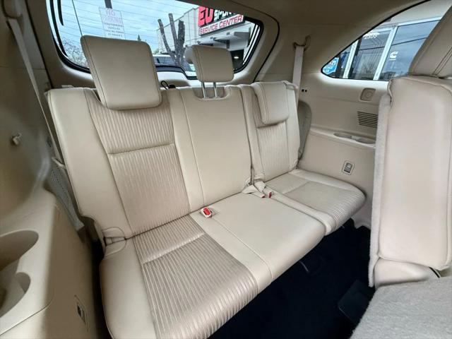 2014 Toyota Highlander LE Plus V6