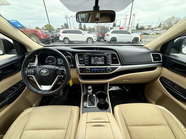 2014 Toyota Highlander LE Plus V6