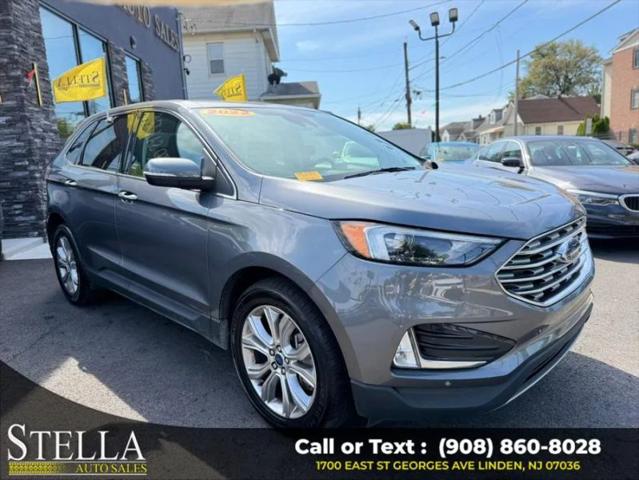 2022 Ford Edge Titanium