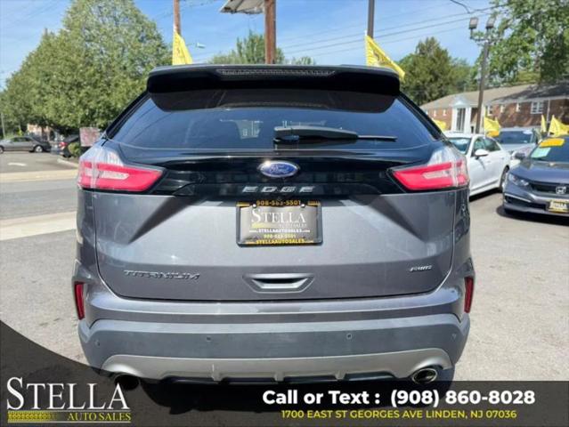 2022 Ford Edge Titanium