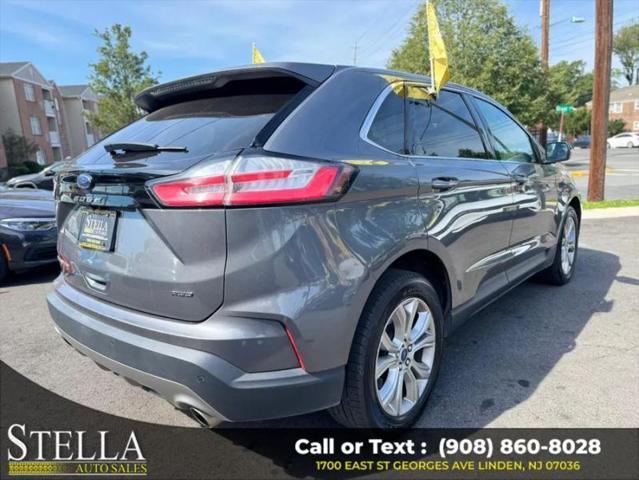 2022 Ford Edge Titanium