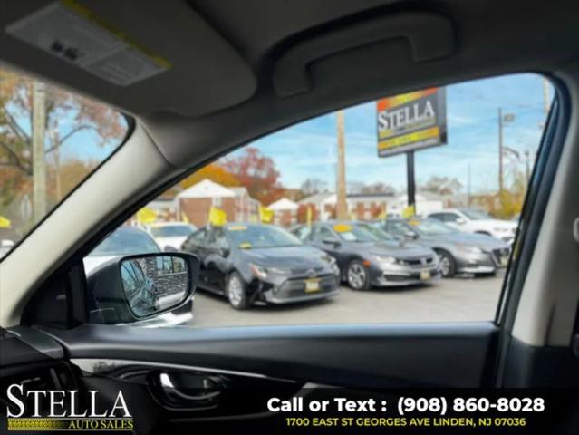 2022 Nissan Rogue Sport SL AWD Xtronic CVT