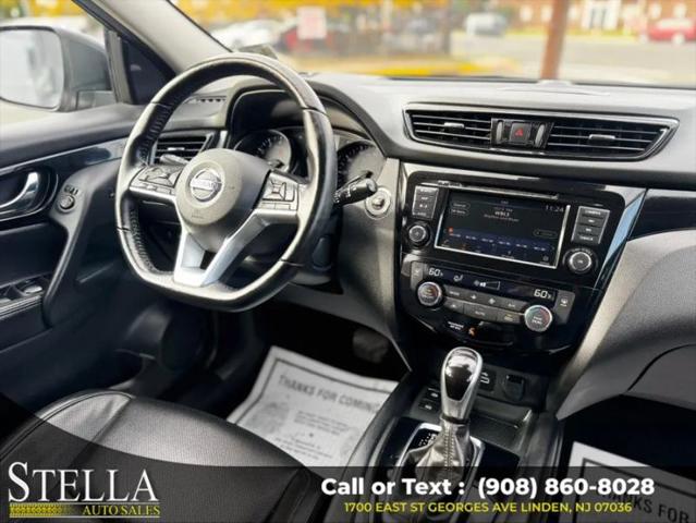 2022 Nissan Rogue Sport SL AWD Xtronic CVT