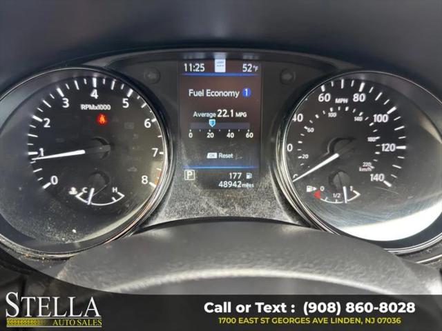2022 Nissan Rogue Sport SL AWD Xtronic CVT