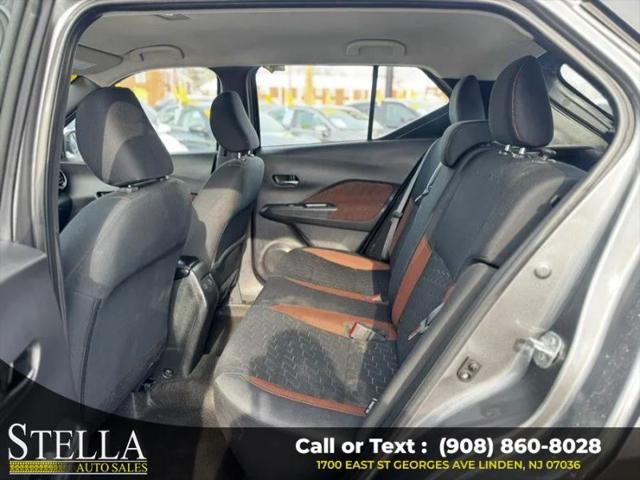 2024 Nissan Kicks SR Xtronic CVT