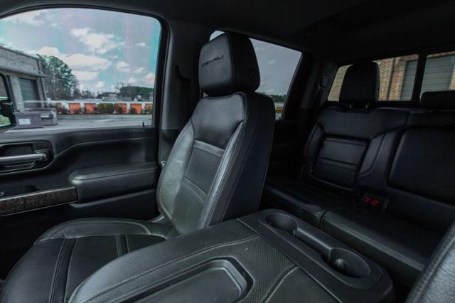 2022 GMC Sierra 2500HD 4WD Crew Cab Standard Bed Denali