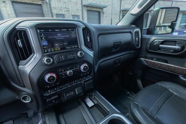 2022 GMC Sierra 2500HD 4WD Crew Cab Standard Bed Denali