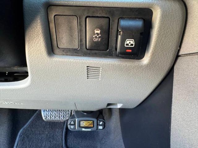 2012 Toyota Tundra Grade 5.7L V8