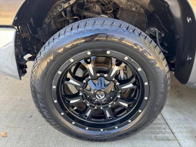 2012 Toyota Tundra Grade 5.7L V8