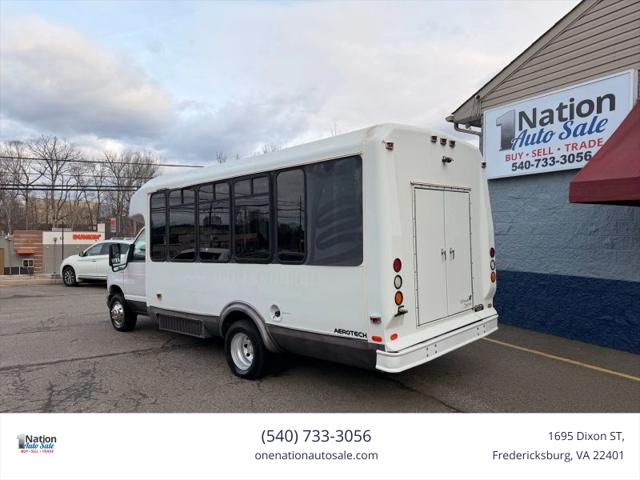 2003 Ford E-450 Cutaway XL