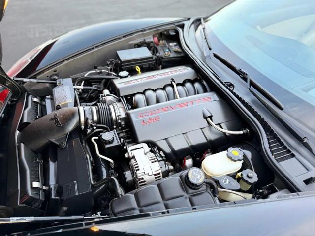 2005 Chevrolet Corvette Base
