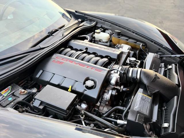 2005 Chevrolet Corvette Base