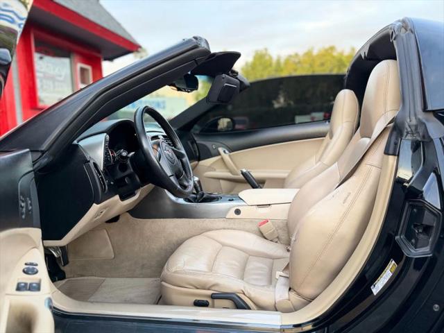 2005 Chevrolet Corvette Base