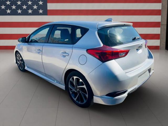 2016 Scion iM Base