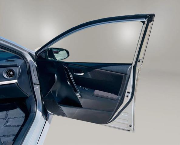 2016 Scion iM Base