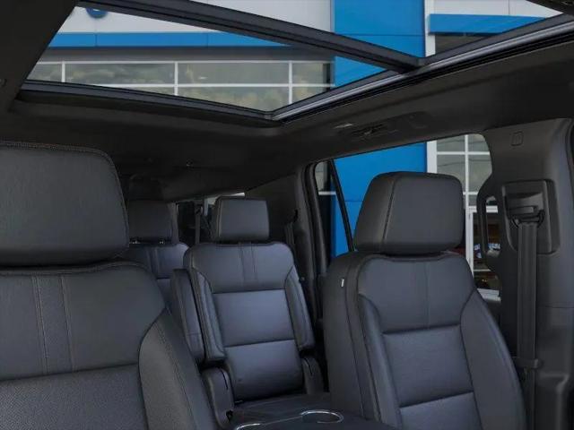 2026 Chevrolet Suburban RST, 4WD