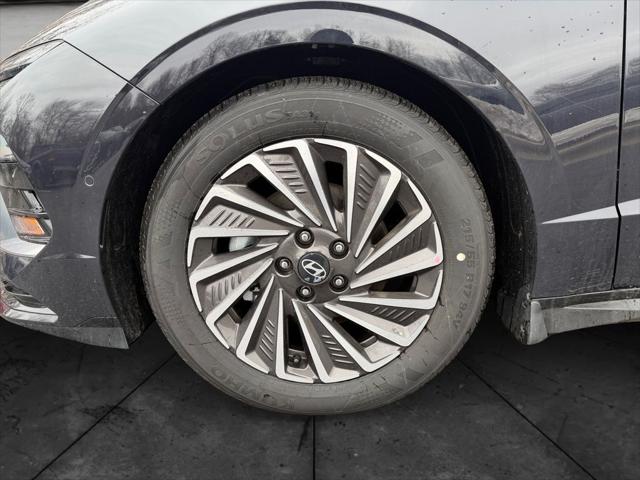 2026 Hyundai Sonata Hybrid Limited