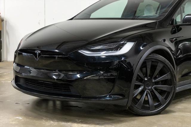 2023 Tesla Model X Standard Range