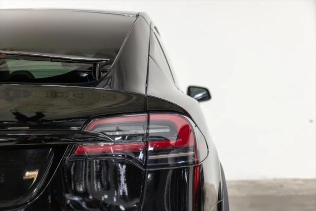 2023 Tesla Model X Standard Range