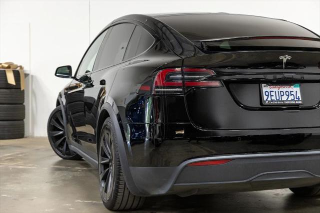 2023 Tesla Model X Standard Range