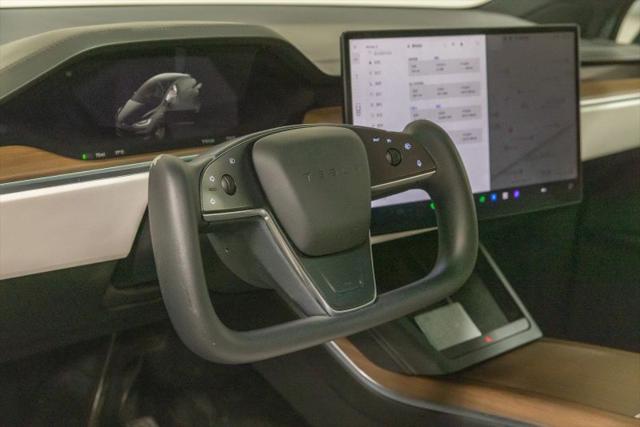 2023 Tesla Model X Standard Range