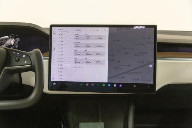 2023 Tesla Model X Standard Range