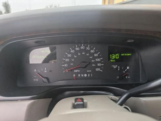 1999 Lincoln Town Car Executive
