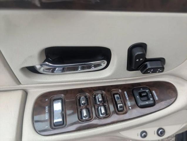 1999 Lincoln Town Car Executive
