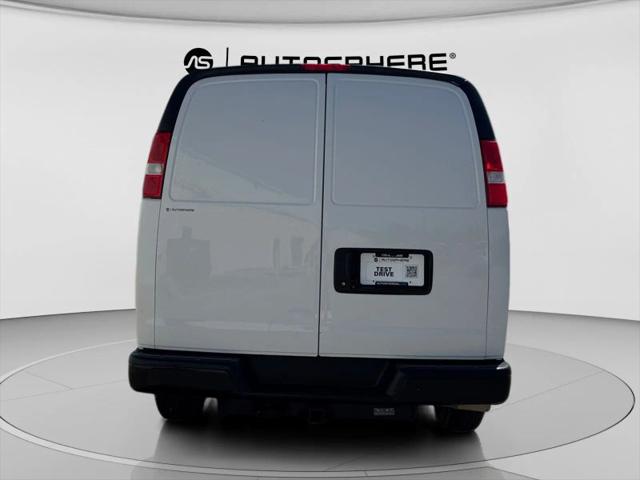 2020 Chevrolet Express Cargo Van RWD 2500 Regular Wheelbase WT