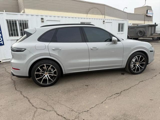 2023 Porsche Cayenne Turbo