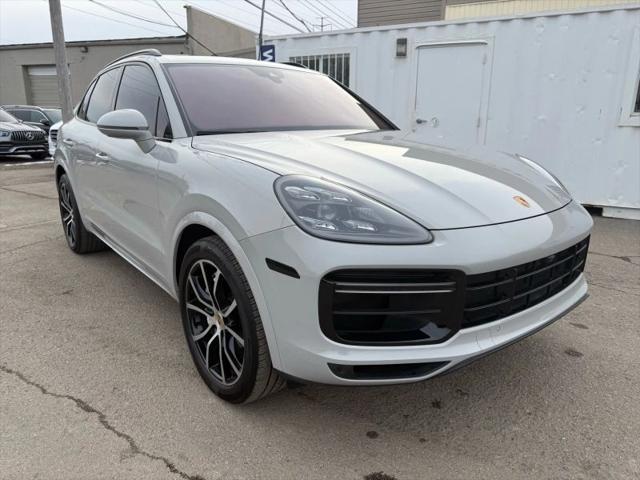 2023 Porsche Cayenne Turbo