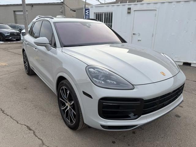 2023 Porsche Cayenne Turbo