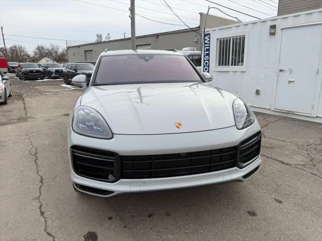 2023 Porsche Cayenne Turbo