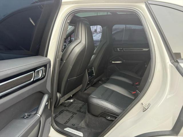 2023 Porsche Cayenne Turbo