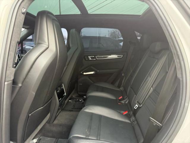 2023 Porsche Cayenne Turbo