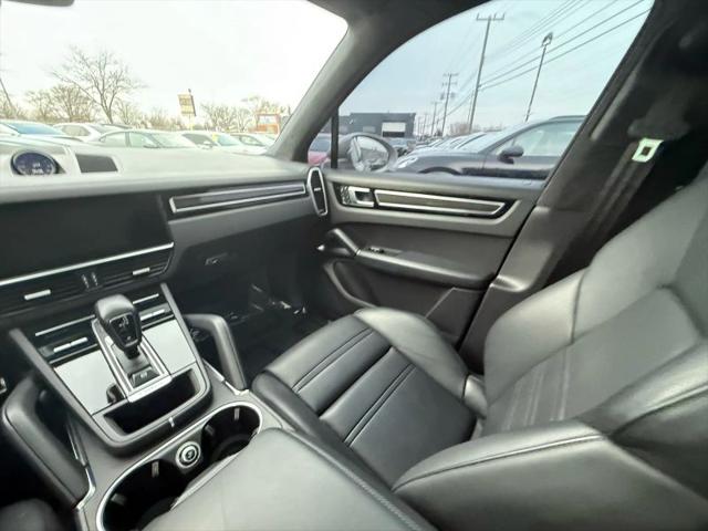 2023 Porsche Cayenne Turbo