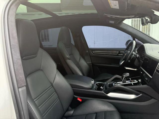2023 Porsche Cayenne Turbo