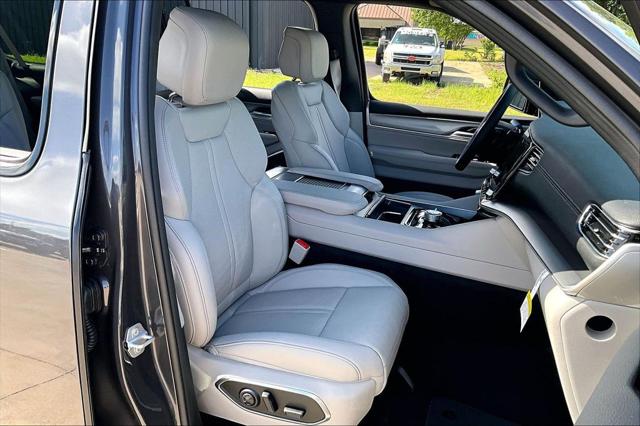 2026 Jeep Grand Wagoneer L Limited Altitude 4x4