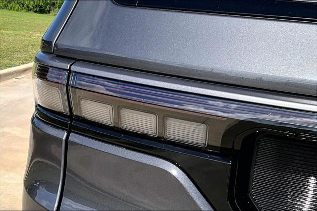 2026 Jeep Grand Wagoneer L Limited Altitude 4x4