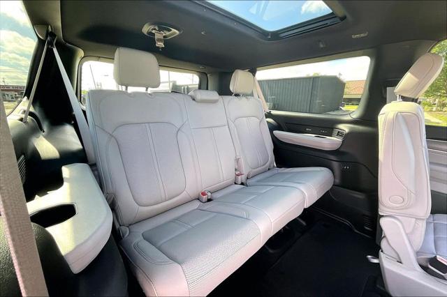 2026 Jeep Grand Wagoneer L Limited Altitude 4x4